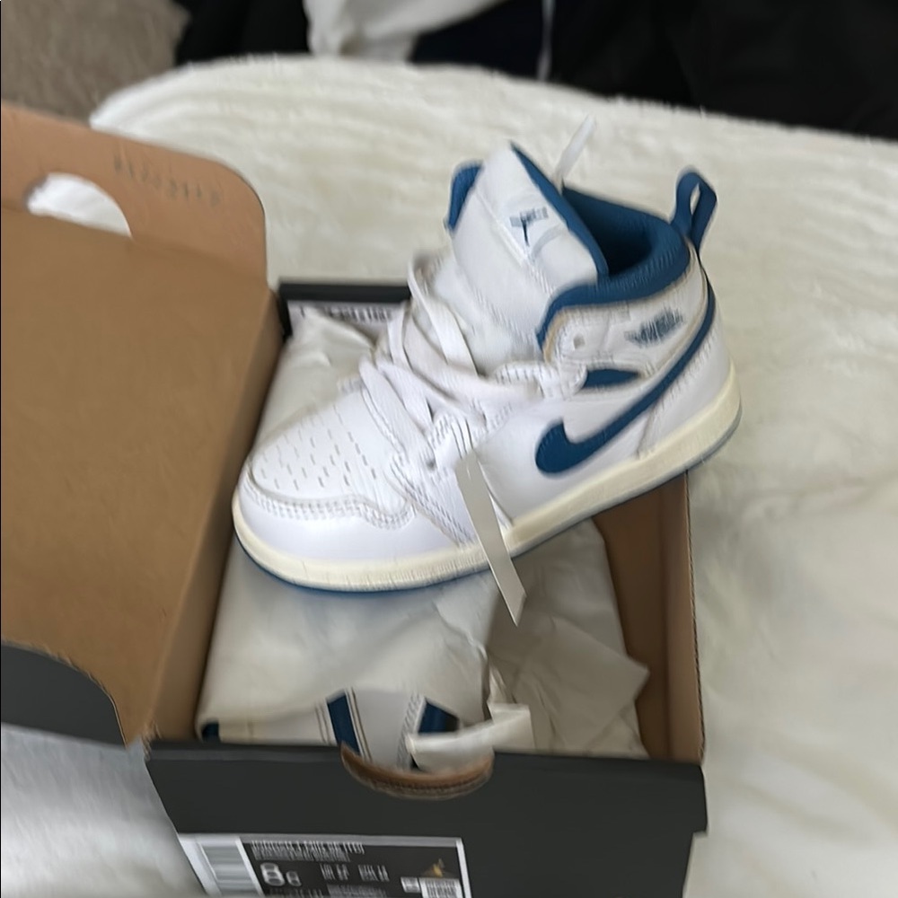 Nike Jordans Air 1 Toddler NWT - Picture 1 of 5